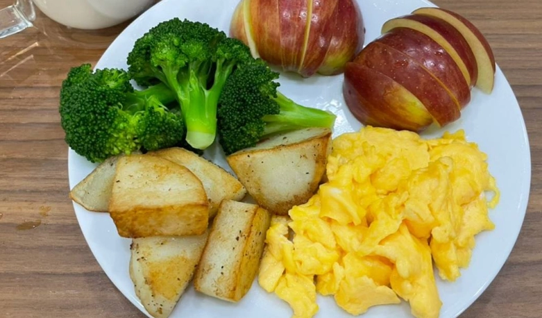 簡單健康早餐食譜：5個快速準備、營養均衡的創意點子