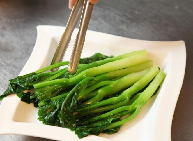 芥蘭菜料理