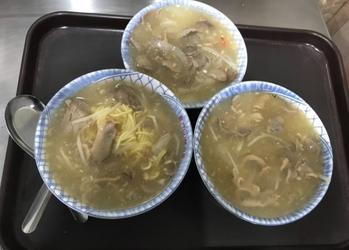 龍門路鴨肉羹 (正義北路分店)