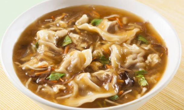 酸辣湯餃製作技巧