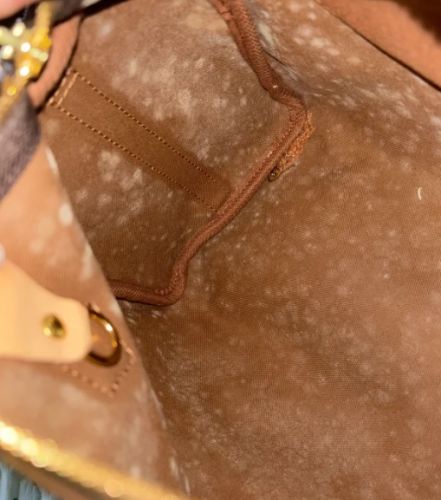 皮革發霉黑點清潔