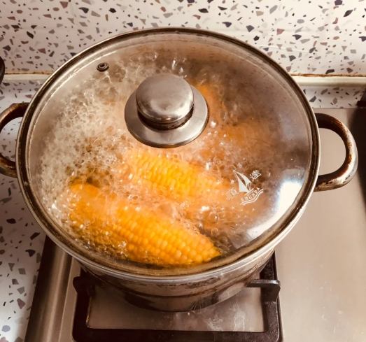 香甜玉米煮法