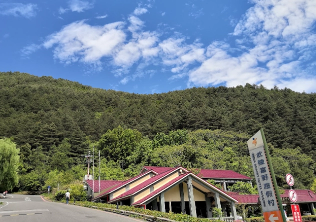 武陵農場背包客棧