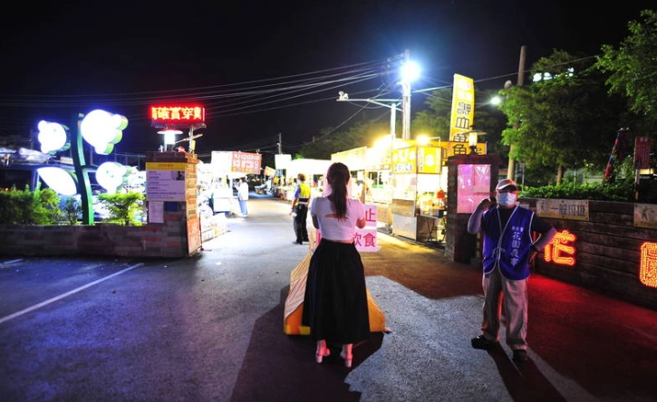 台南夜市停車費