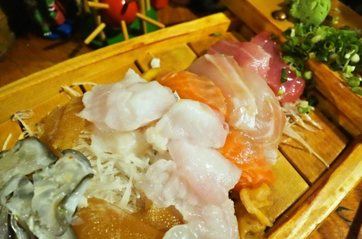 東港華僑市場美食