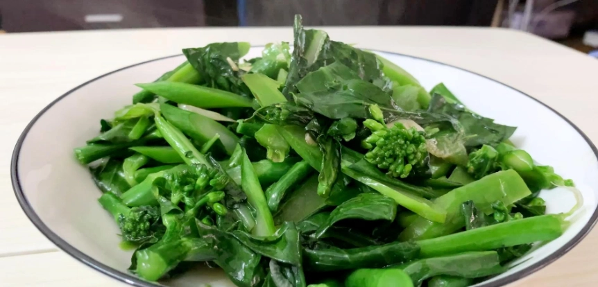 炒芥蘭不苦方法