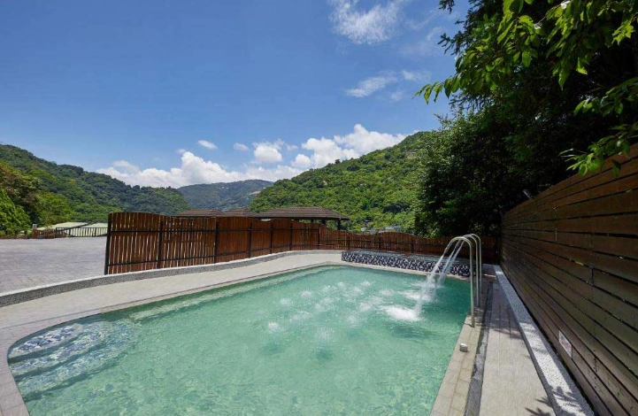 廬山溫泉純泡湯全攻略：價格、交通、泡湯秘訣一次看懂