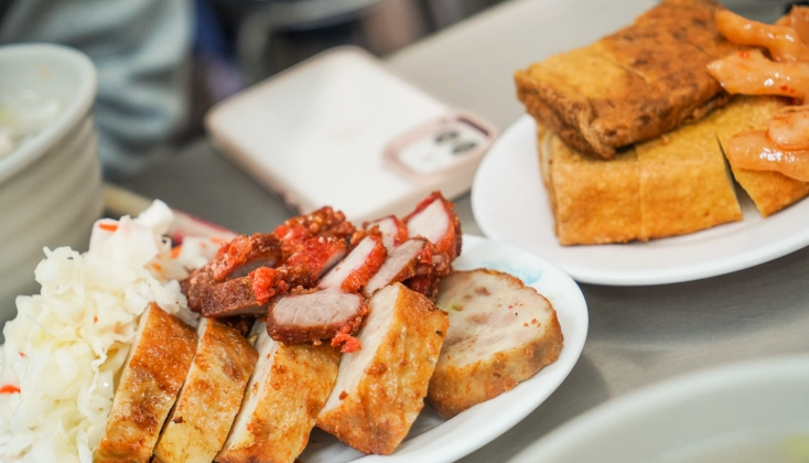 台中第五市場必吃美食攻略：在地人私藏10大銅板小吃懶人包